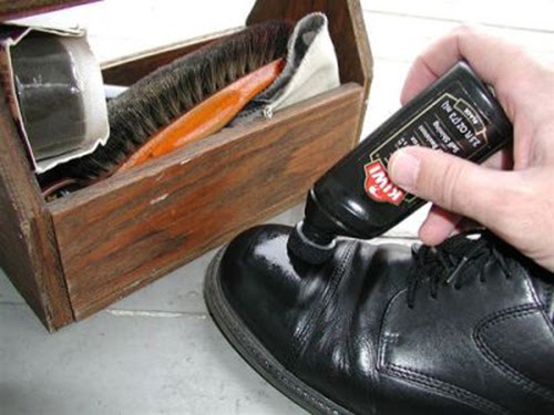  Dùng xi đánh giày hoặc phương pháp thủ công ✅ Liên hệ Mạnh Tiến 098.555.1486 để nhận thông tin chi tiết thêm về ✅  Dùng xi đánh giày hoặc phương pháp thủ công mà bạn đang tìm kiếm ✅.