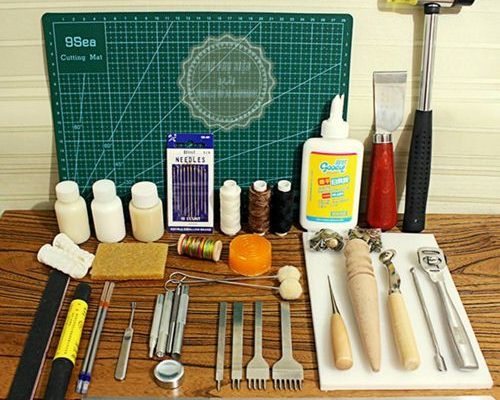 Những dụng cụ cần thiết khi bạn muốn làm đồ da handmade ✅ Liên hệ Mạnh Tiến 098.555.1486 để nhận thông tin chi tiết thêm về ✅ Những dụng cụ cần thiết khi bạn muốn làm đồ da handmade mà bạn đang tìm kiếm ✅.
